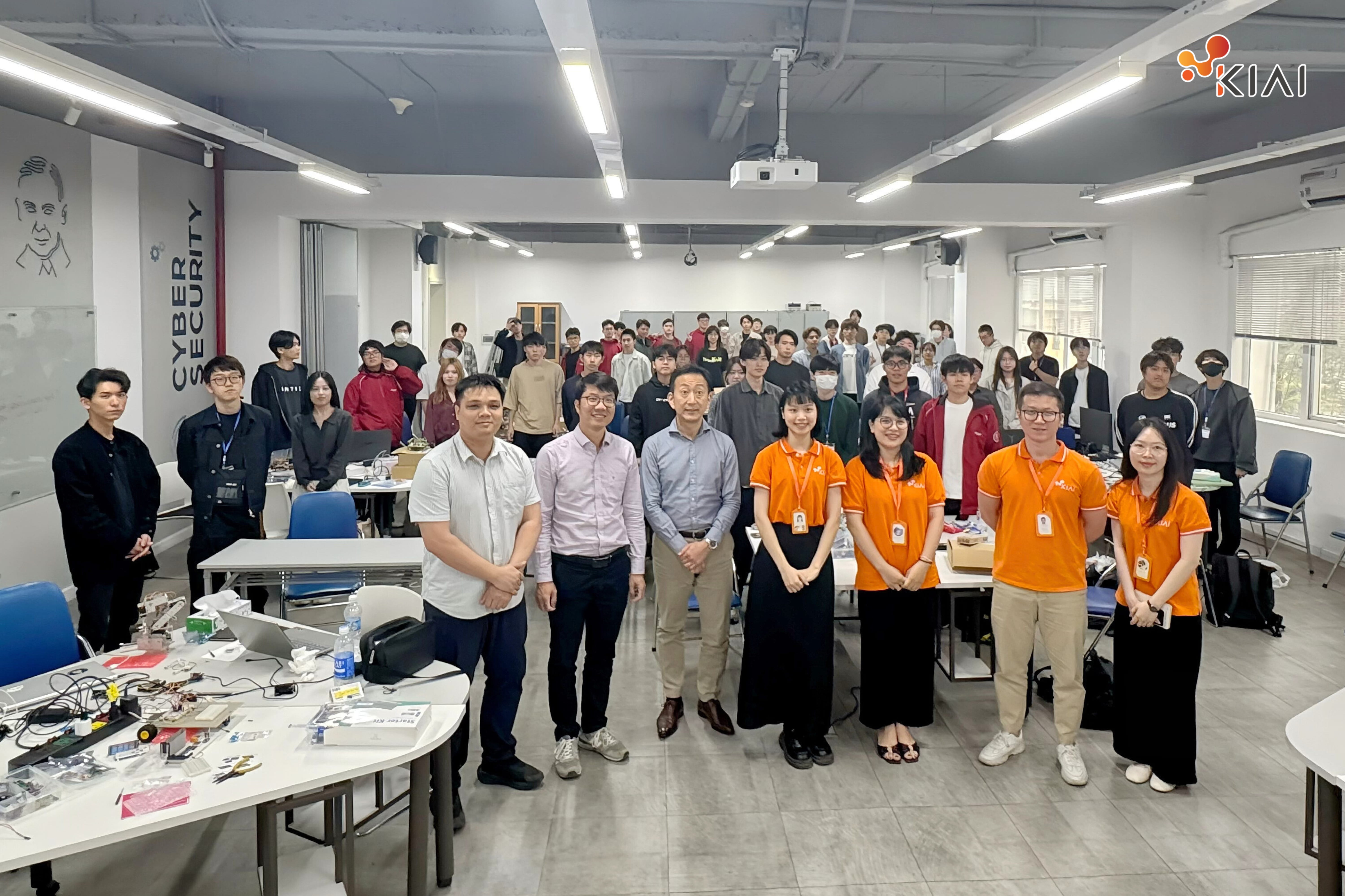 【Recap】Kiaisoft、ベトナム・日本の学生とともにAIを実践案件で活用する方法を共有